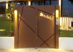 PORTAIL TOLE DECOUPE POUR INTEGRATION LUMINEUSE