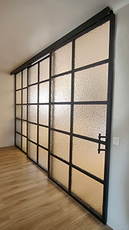 PORTE D'ACCES CUISINE